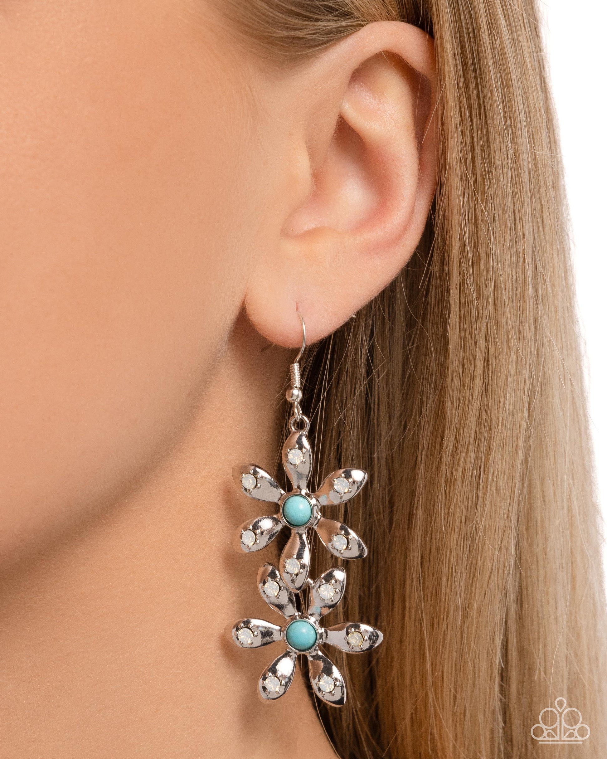 Fabulous Florals - blue - Paparazzi earrings