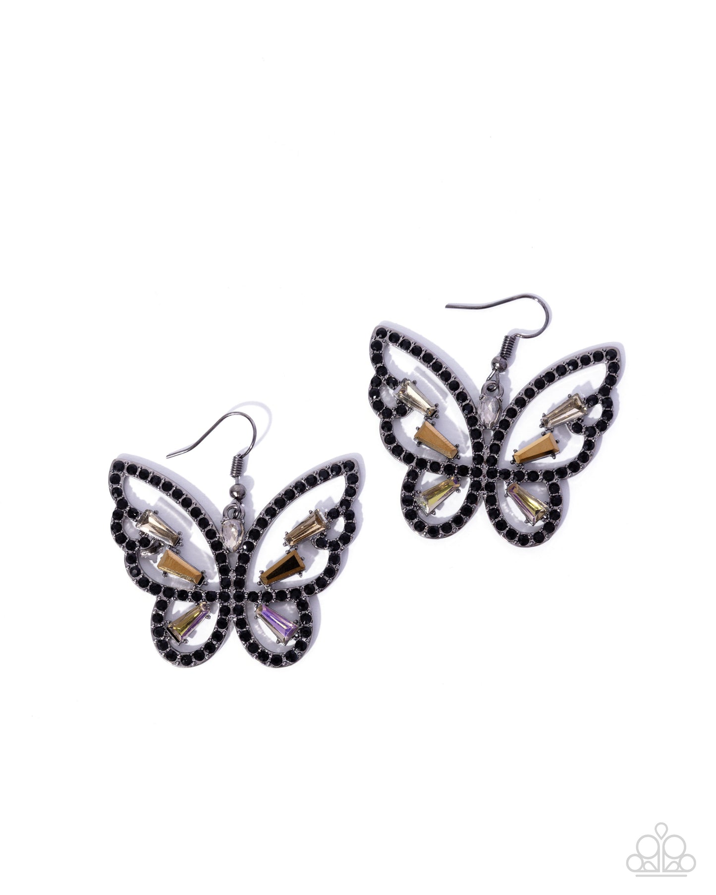 Fair Flutter - black - Paparazzi earrings