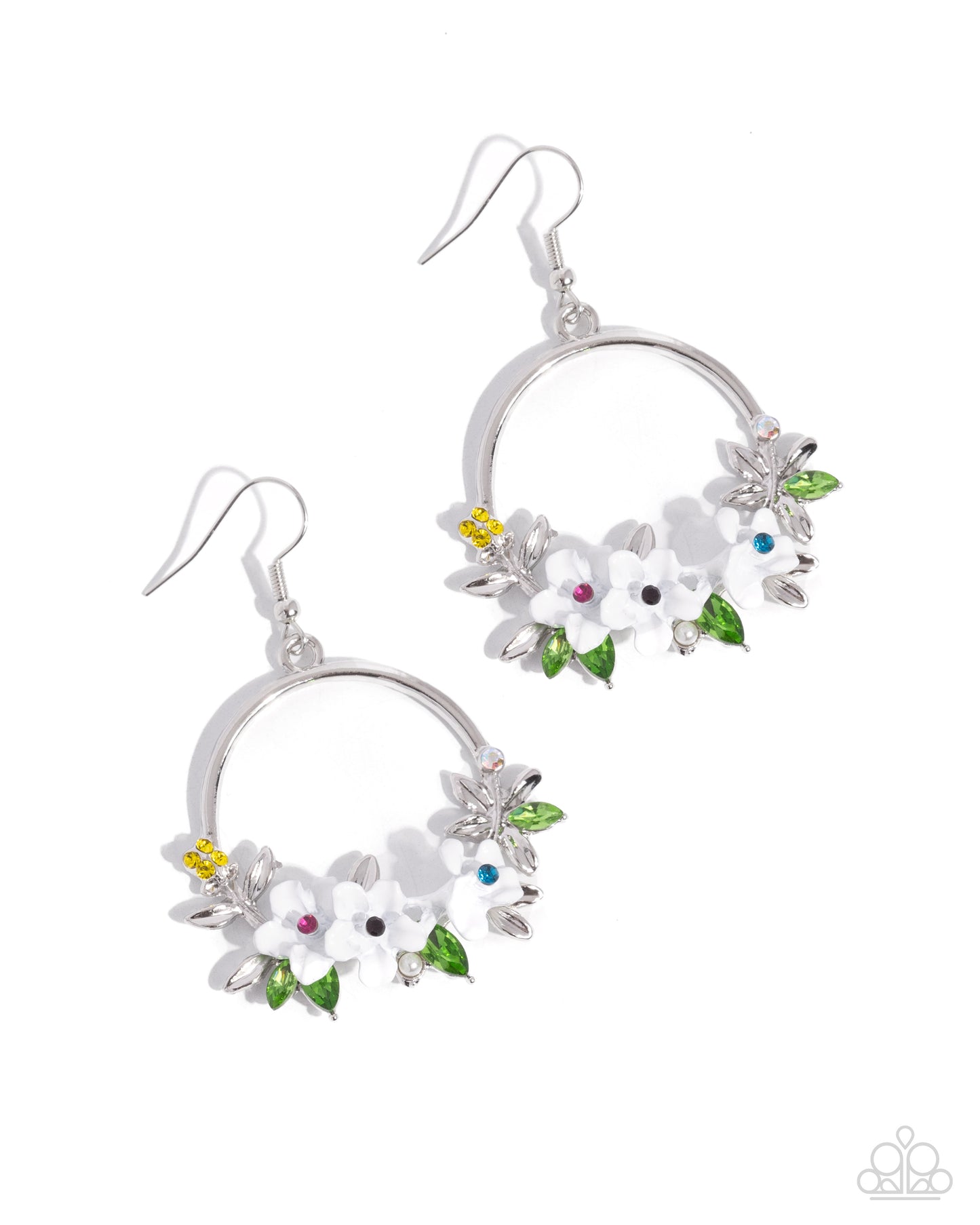 Fairy Freestyle - white - Paparazzi earrings