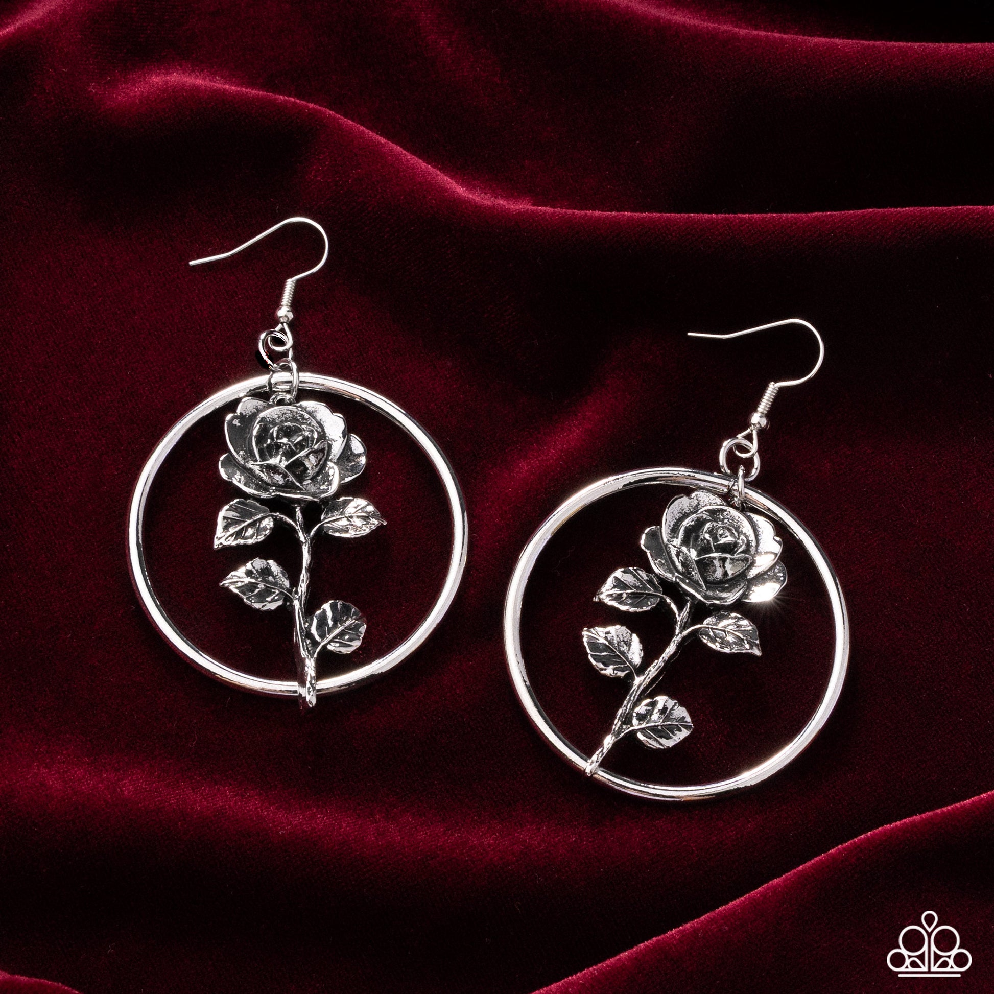 Fairytale Fate - silver - Paparazzi earrings
