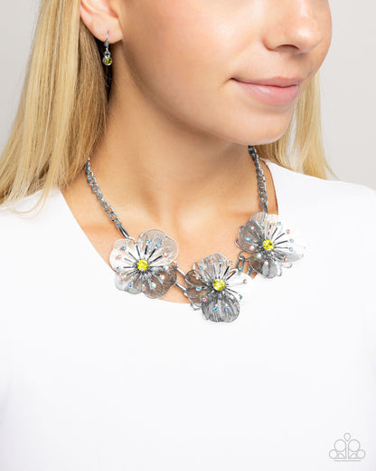 Falsetto Folktale - green - Paparazzi necklace