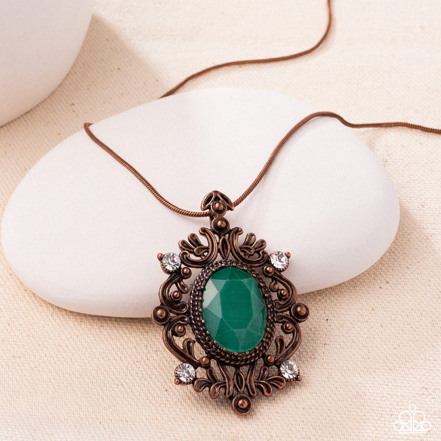 Family Crest - copper - Paparazzi necklace