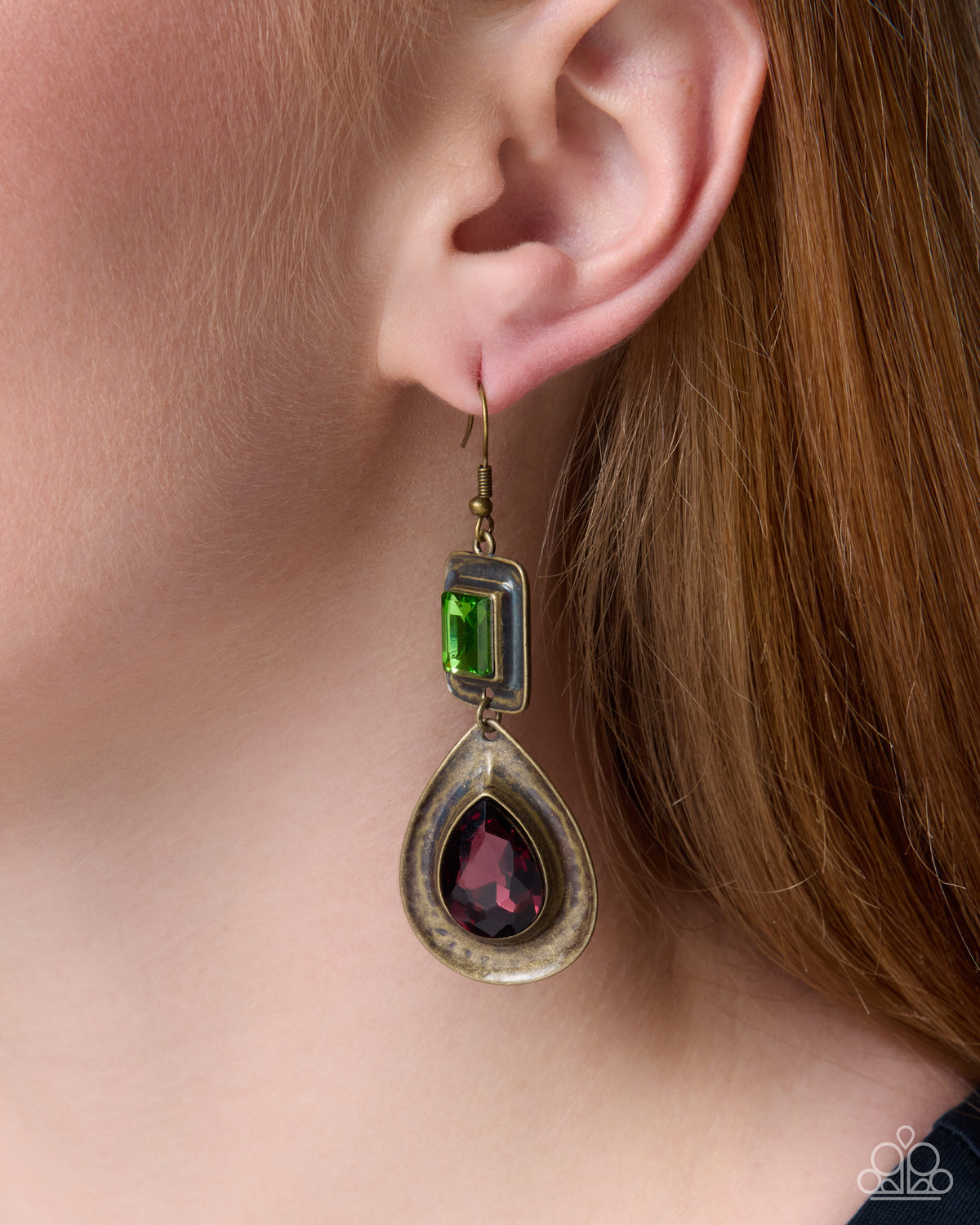 Fashionable Fantasy - brass - Paparazzi earrings