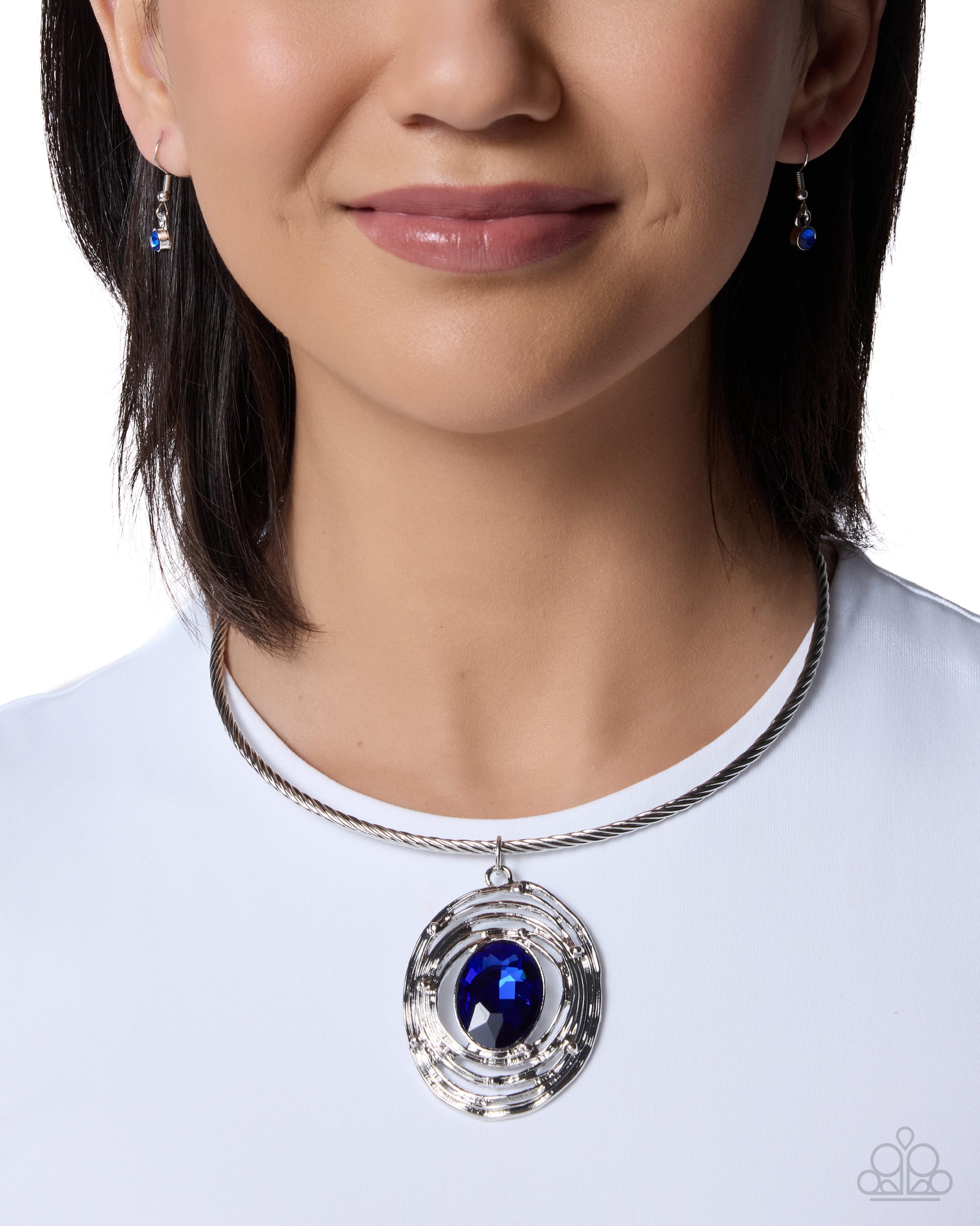 Fashionable Find - blue - Paparazzi necklace