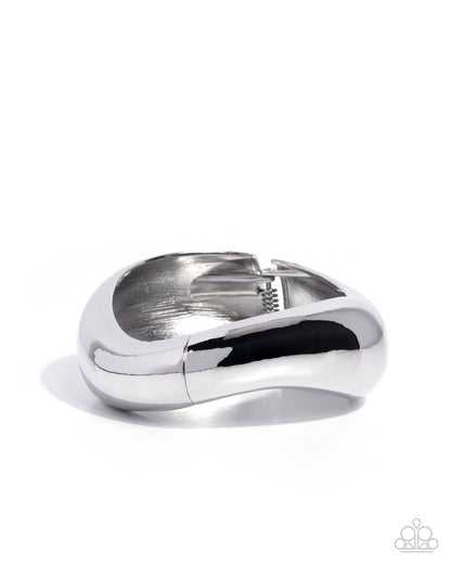 Fearless Fame - silver - Paparazzi bracelet