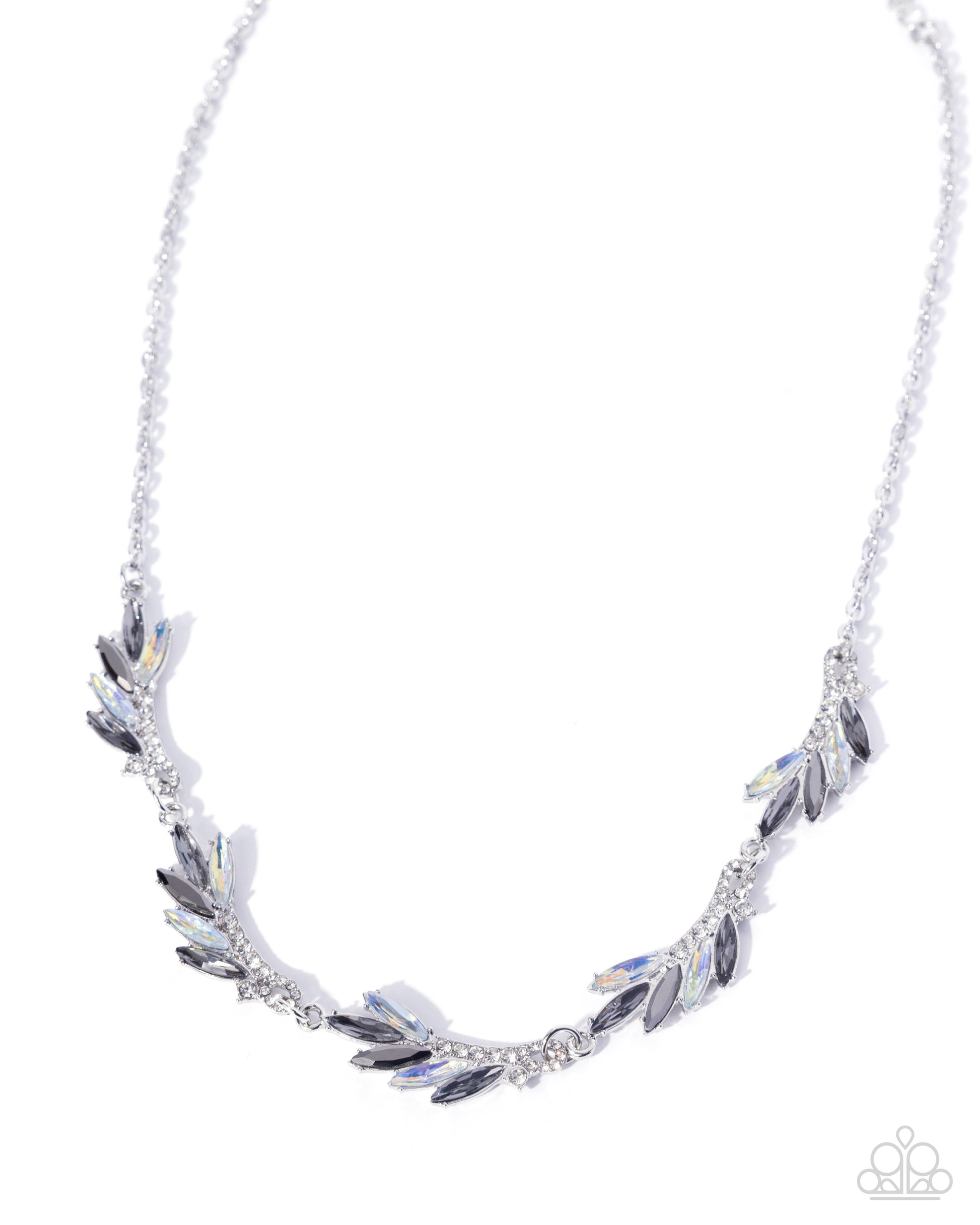 Feathered Fantasy - silver - Paparazzi necklace