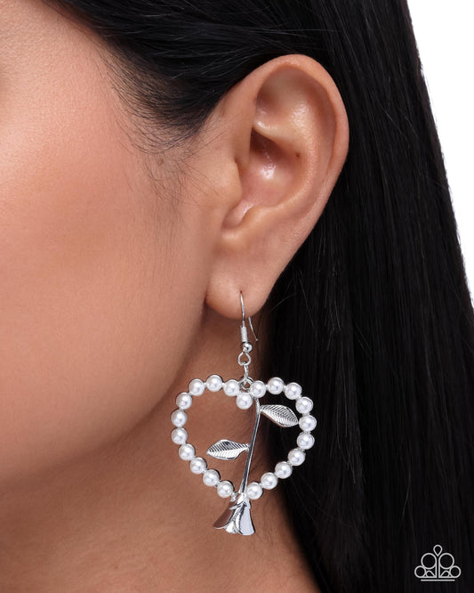 Feminine Fame - white - Paparazzi earrings
