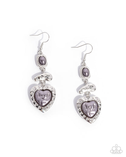 Feminine Feature - silver - Paparazzi earrings