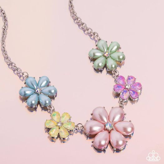 Fiercely Flowering - multi - Paparazzi necklace