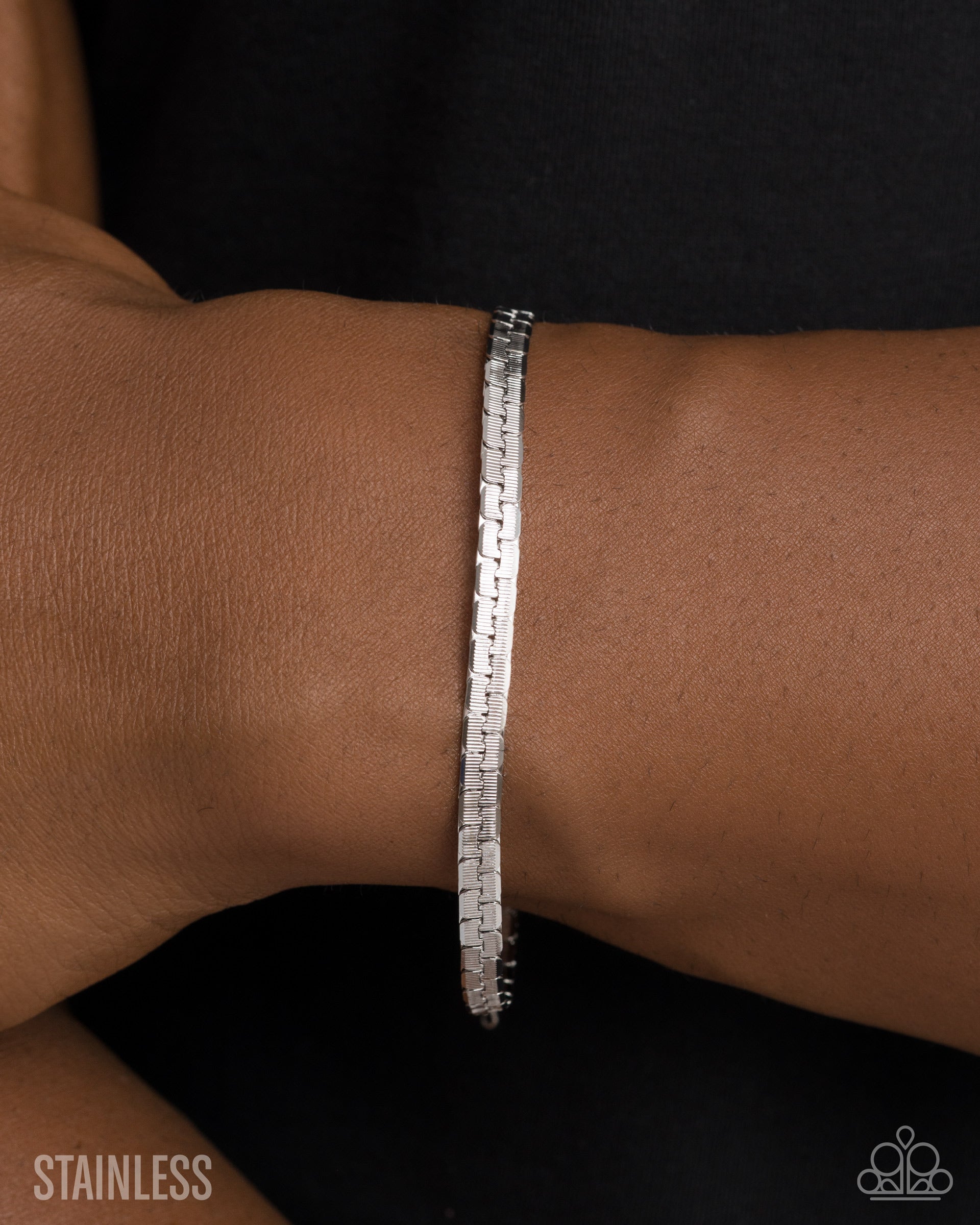 Fighting Fact - silver - Paparazzi MENS bracelet