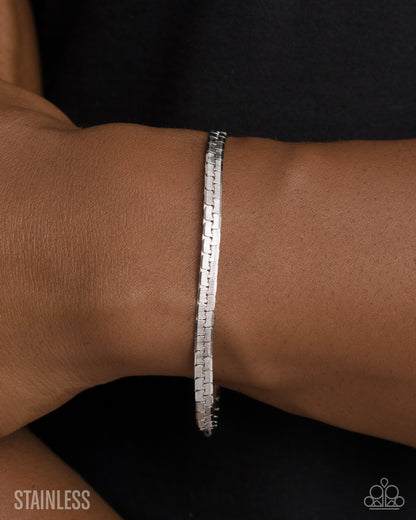 Fighting Fact - silver - Paparazzi MENS bracelet