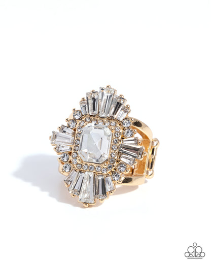 Flair for the CHARISMATIC - gold - Paparazzi ring