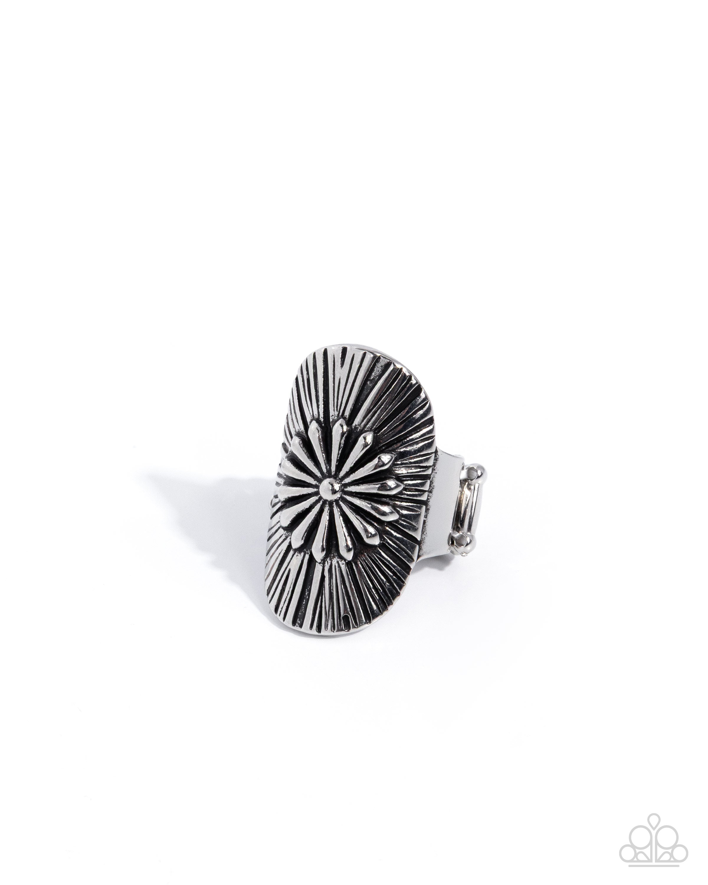 Flared Fairytale - silver - Paparazzi ring – JewelryBlingThing