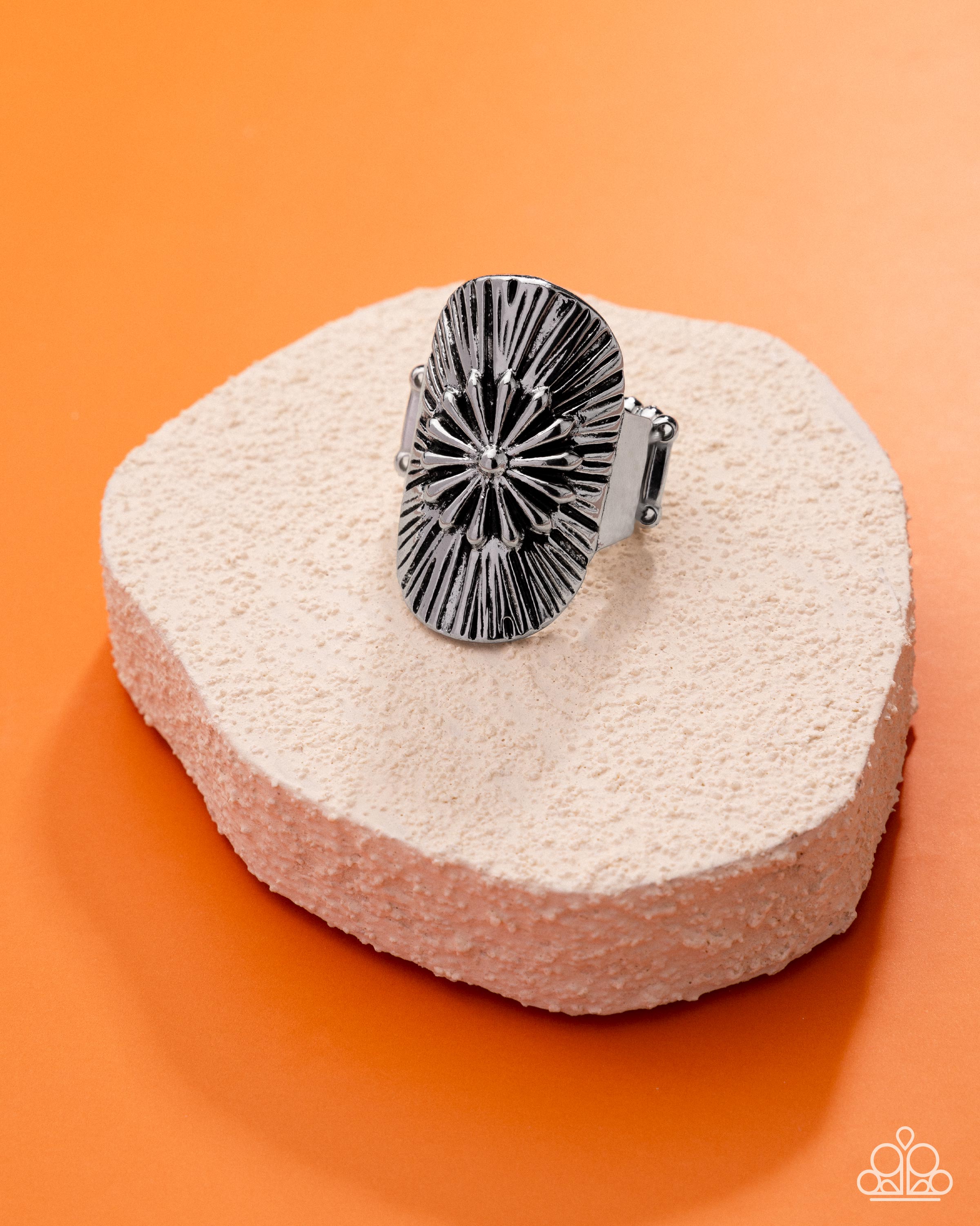 Flared Fairytale - silver - Paparazzi ring – JewelryBlingThing