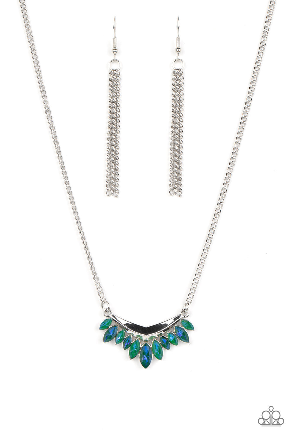 Flash of Fringe - green - Paparazzi necklace