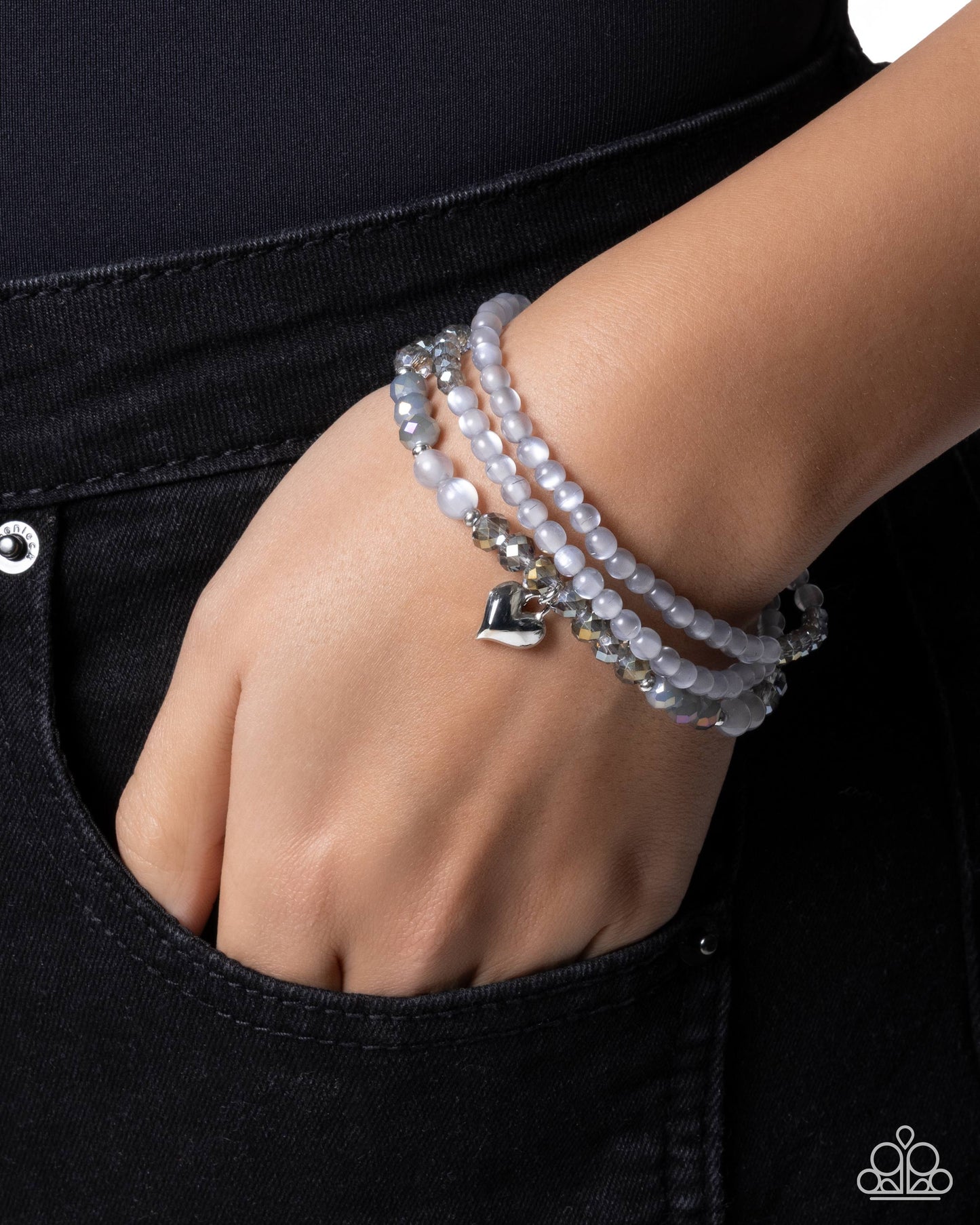 Flirtatious Facets - silver - Paparazzi bracelet