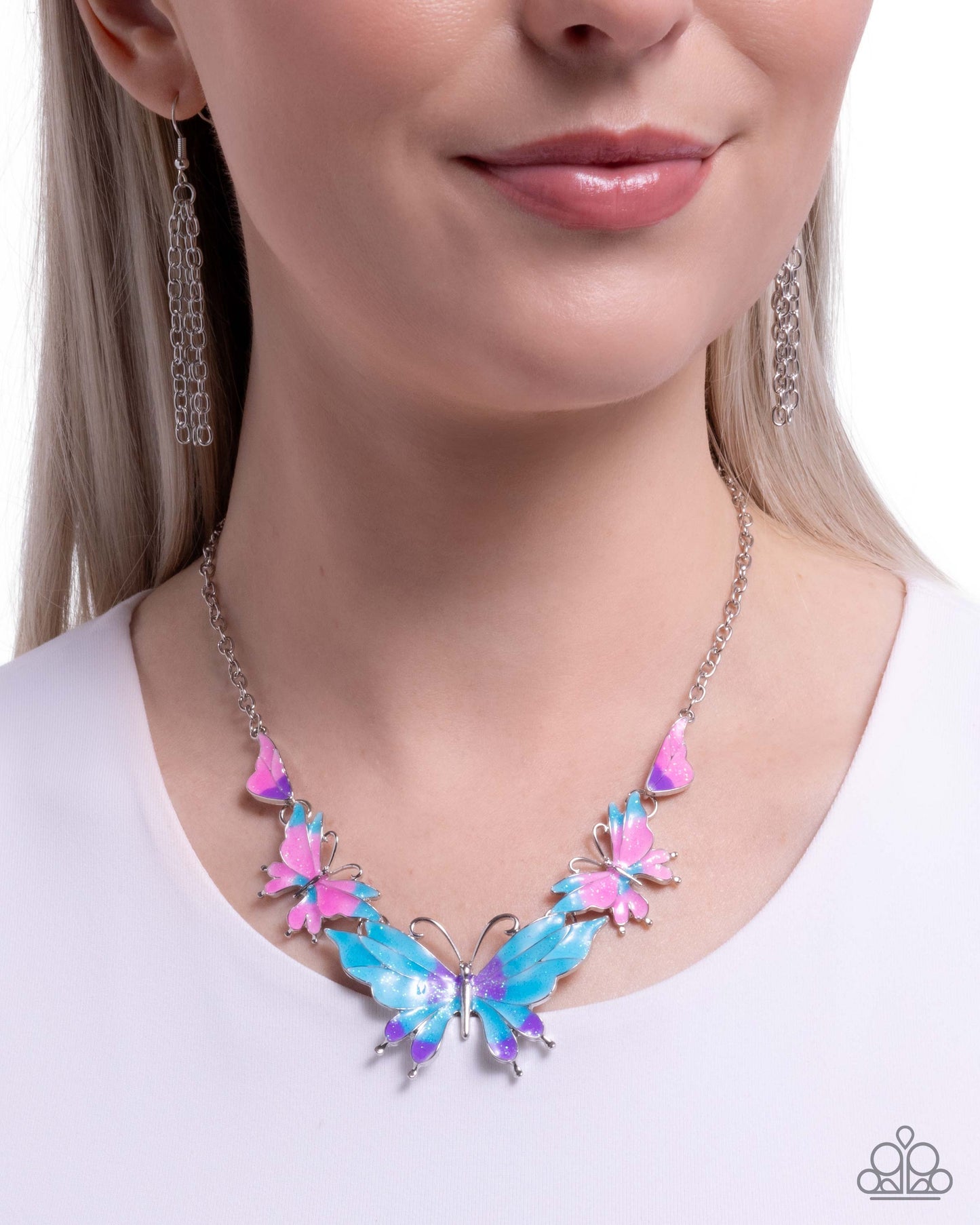 Floating Feature - multi - Paparazzi necklace