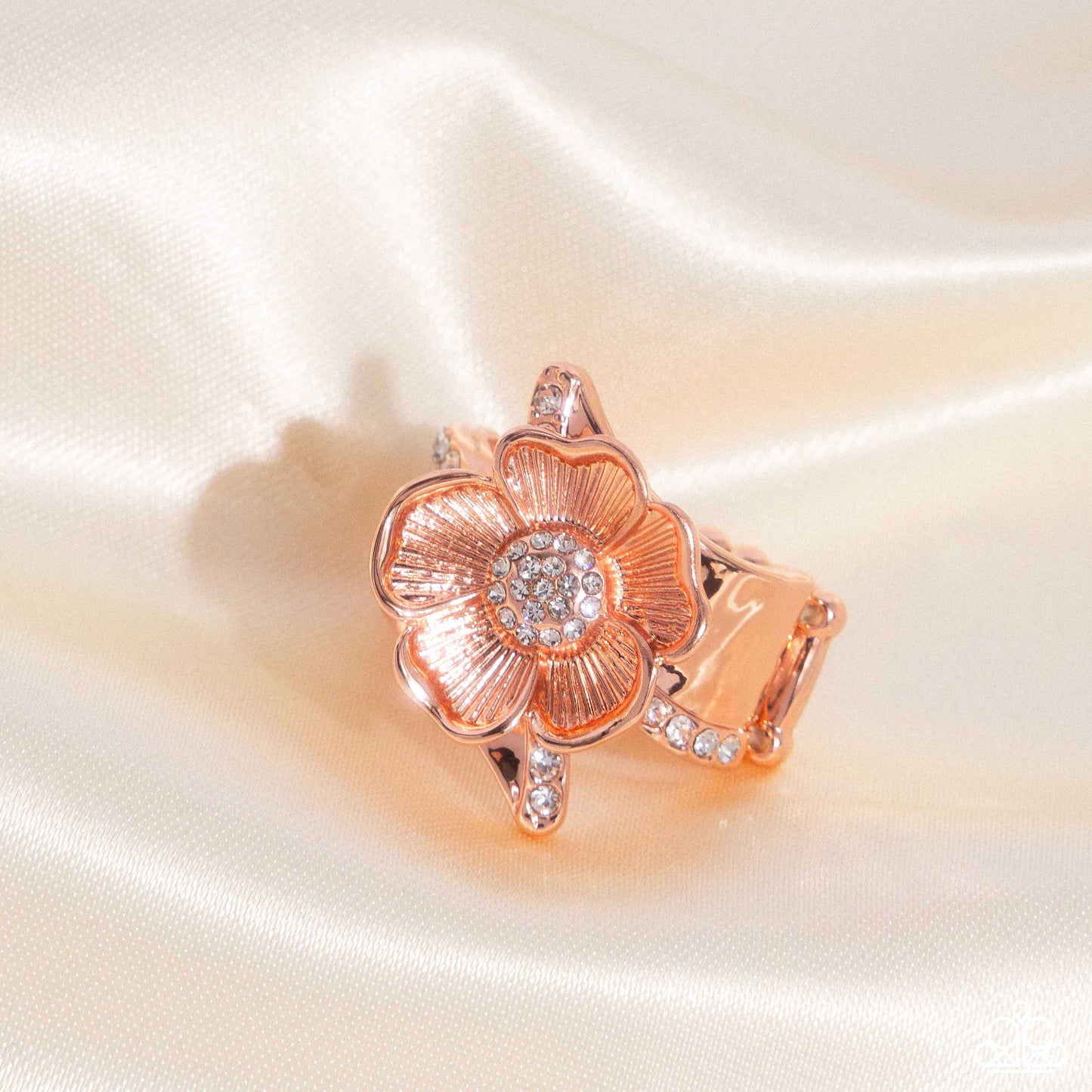 Floral Fact - copper - Paparazzi ring