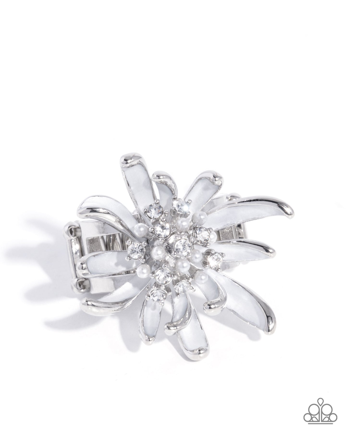 Floral Faculty - white - Paparazzi ring