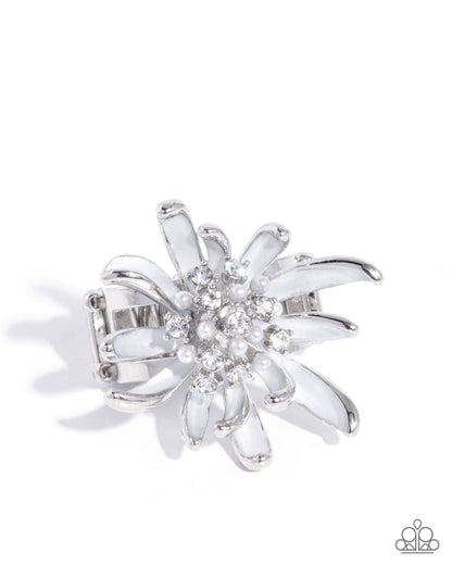 Floral Faculty - white - Paparazzi ring