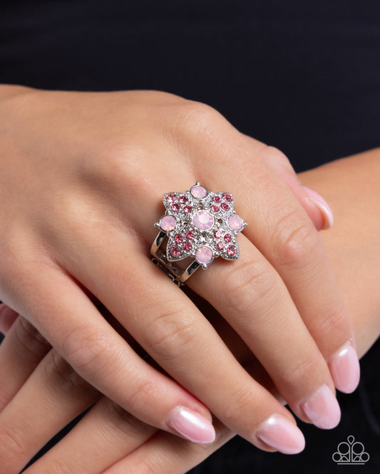 Floral Forte - pink - Paparazzi ring