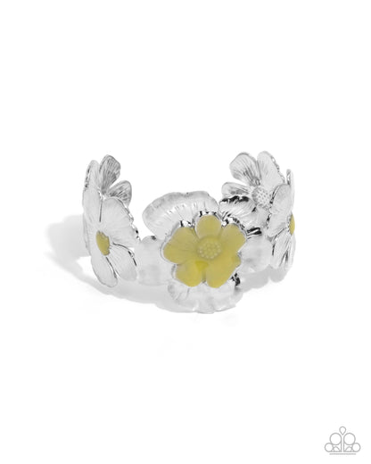 Floral Foundation - yellow - Paparazzi bracelet