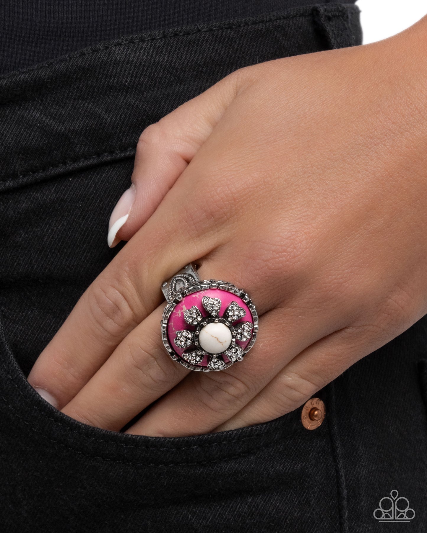Floral Framework - pink - Paparazzi ring