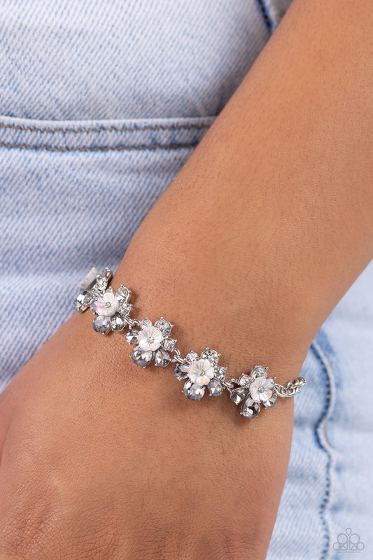 Floral Frenzy - silver - Paparazzi bracelet