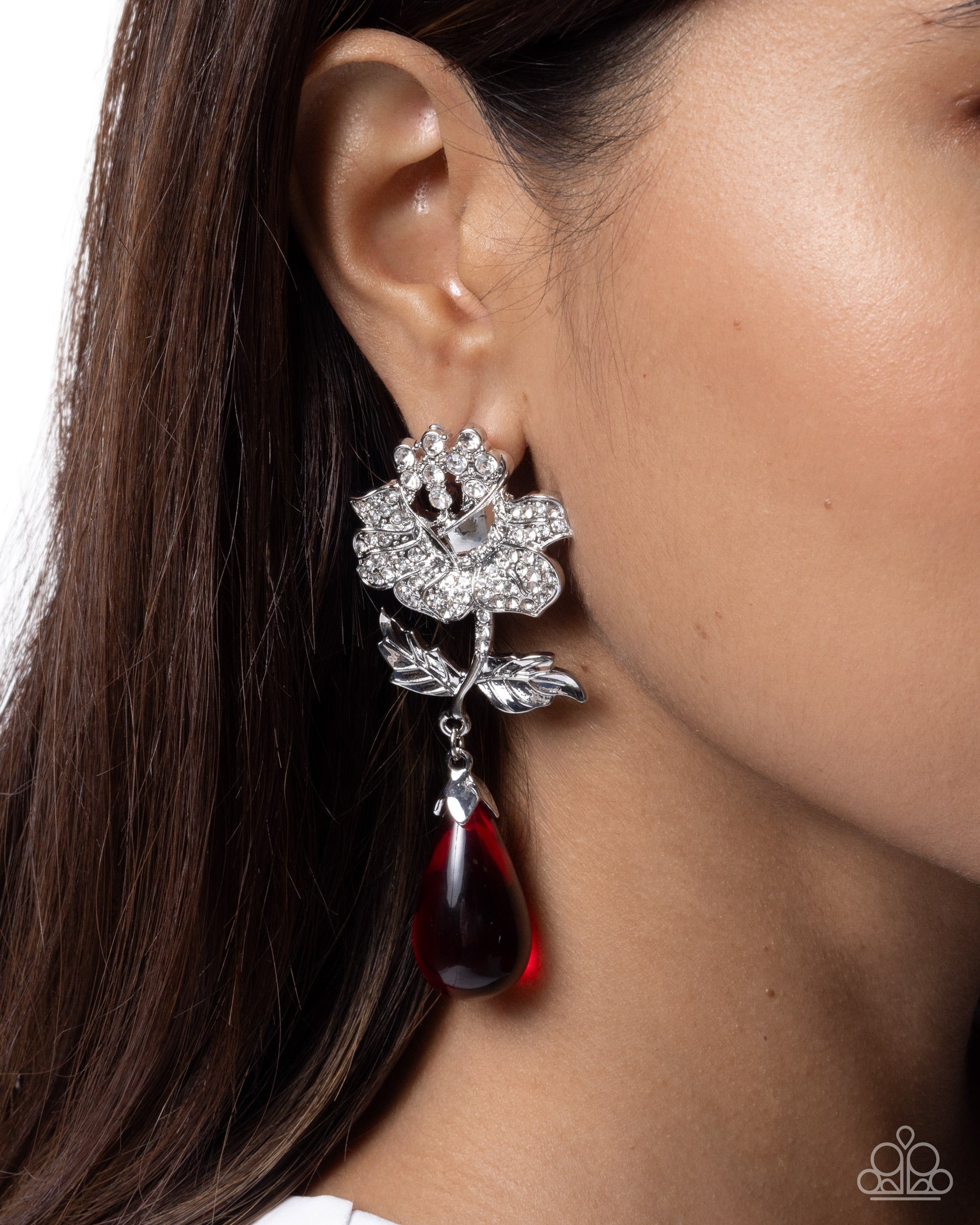Flourishing Fringe - red - Paparazzi earrings