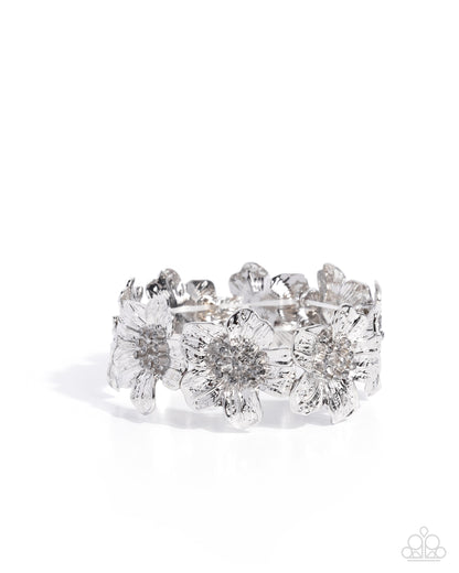 Flower Expo - silver - Paparazzi bracelet