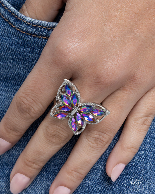 Fluttering Fashionista - multi (silver) - Paparazzi ring