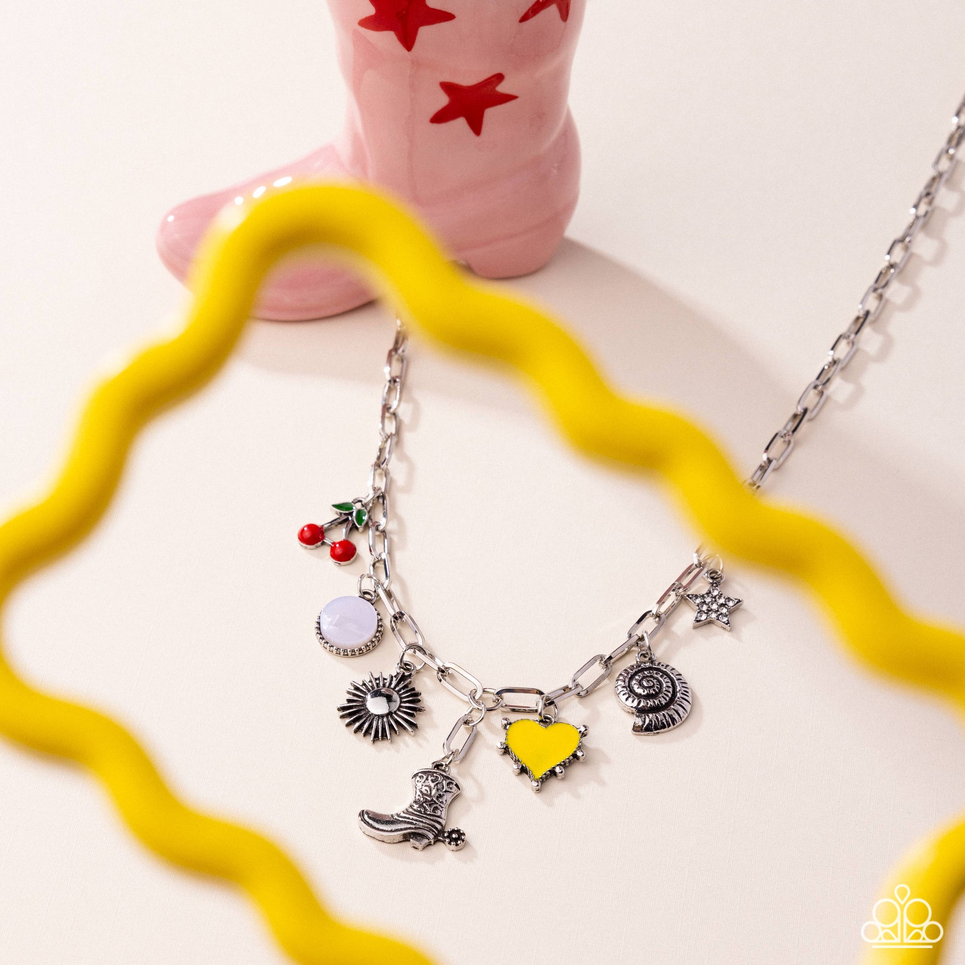 Flying High - yellow - Paparazzi necklace