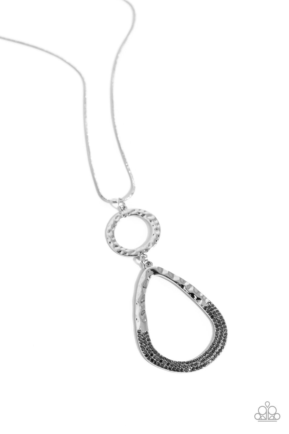 Focused Fashion - silver - Paparazzi necklace