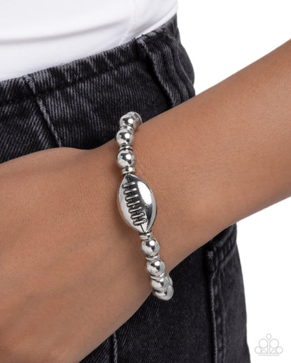 Football Flair - silver - Paparazzi bracelet