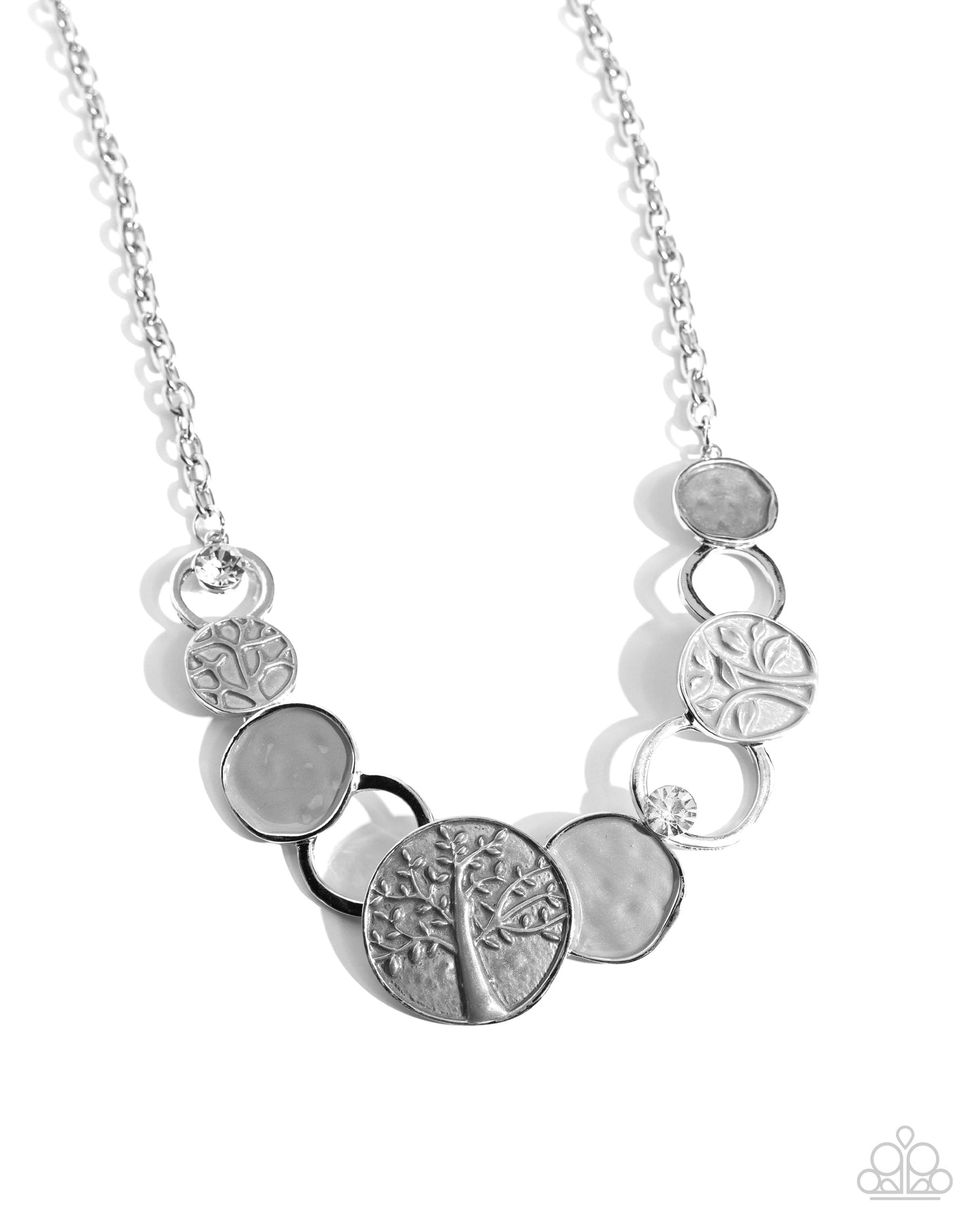 Forest Fling - silver - Paparazzi necklace