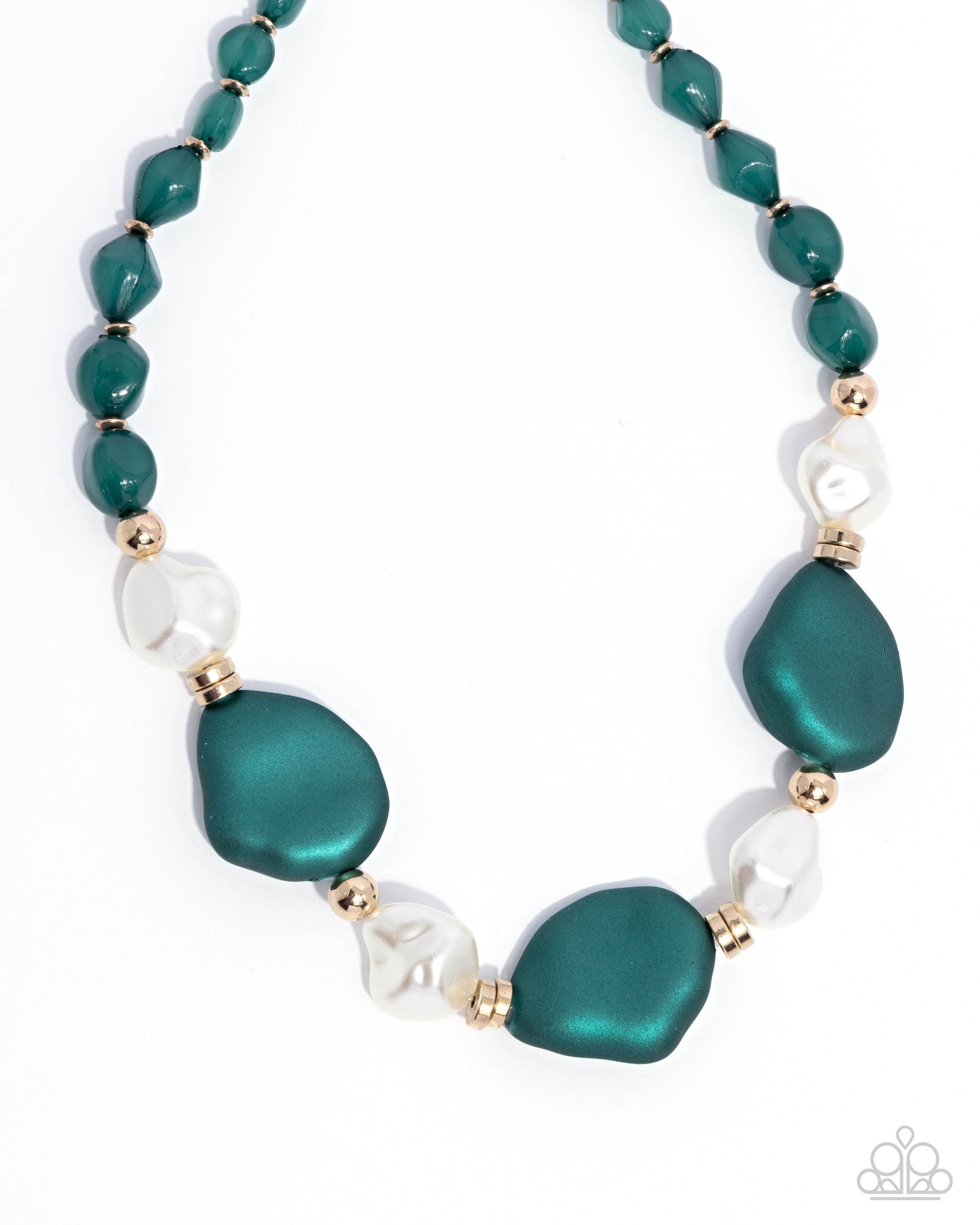 Forever Feature - green - Paparazzi necklace