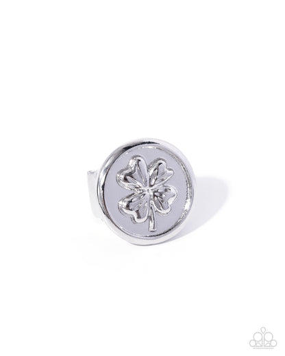 Fortunate Falsetto - silver - Paparazzi ring