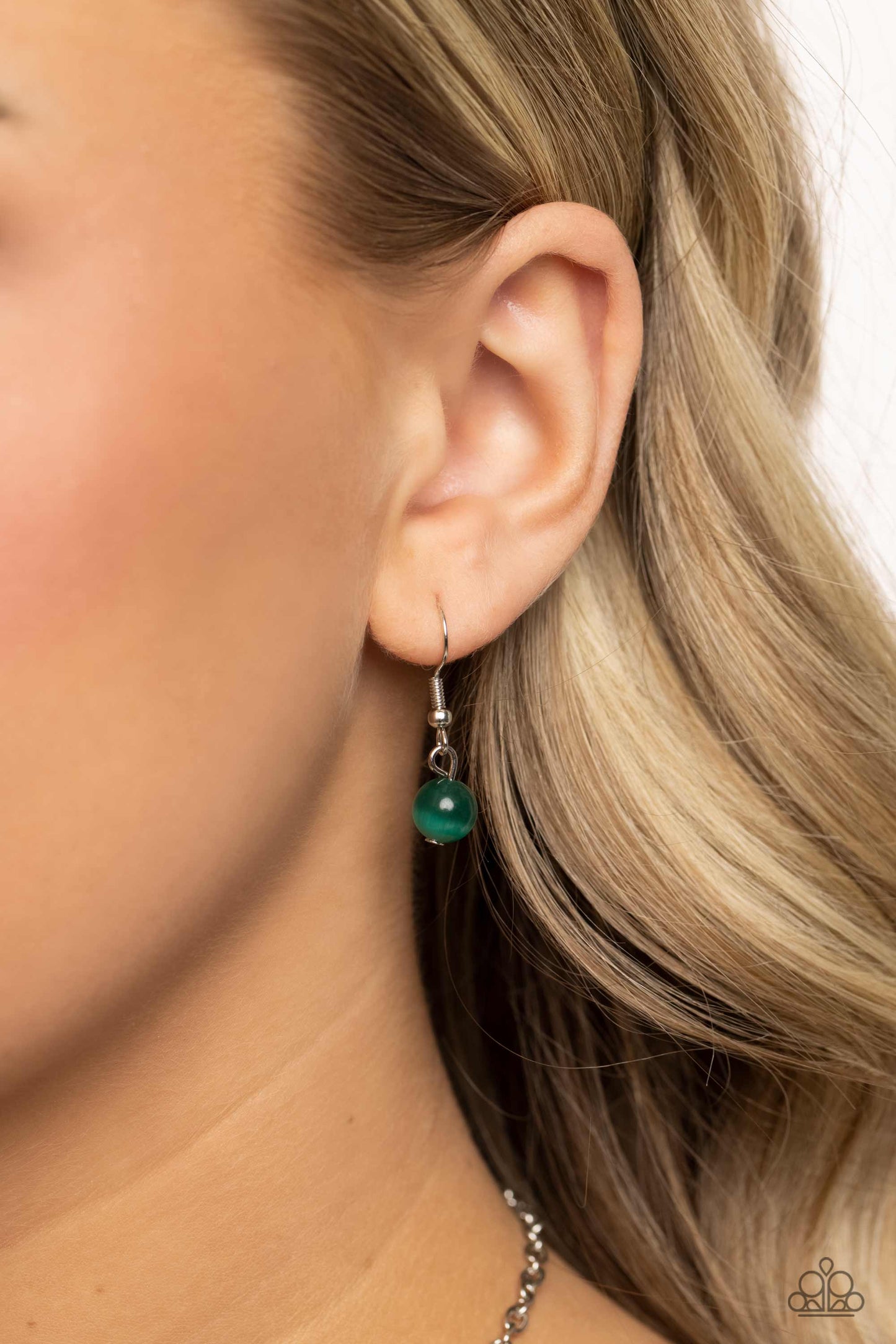 Framed in France - green - Paparazzi necklace