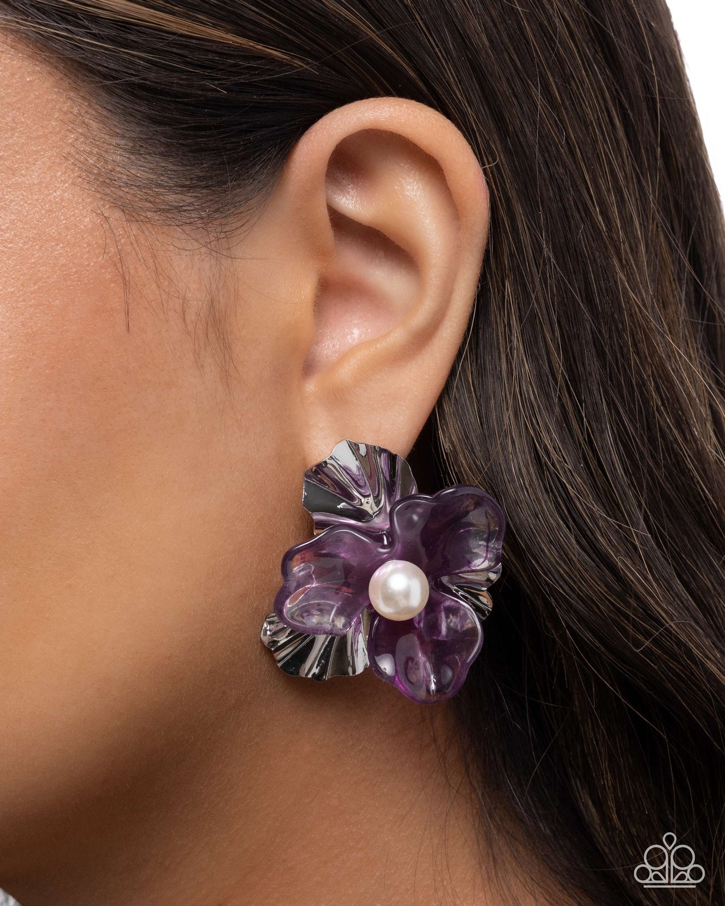 Frank Flowers - purple - Paparazzi earrings
