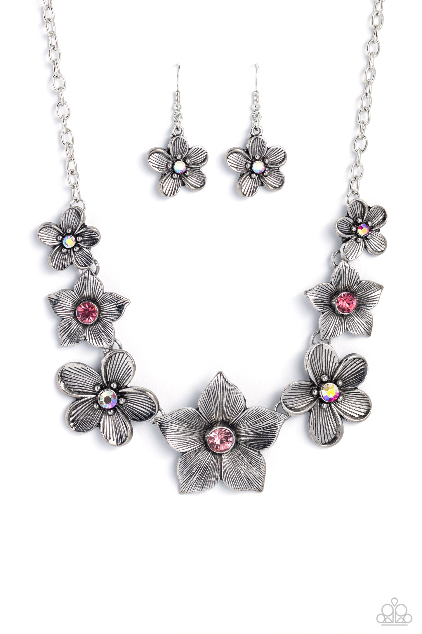 Free FLORAL - pink - Paparazzi necklace