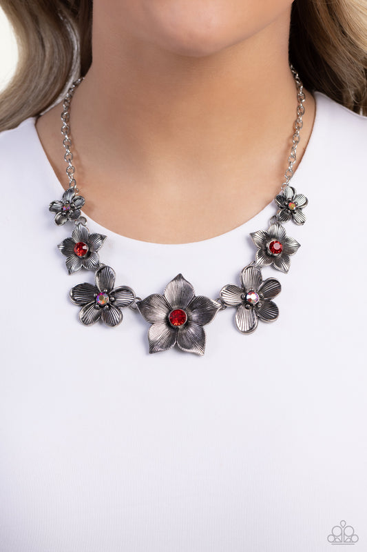 Free FLORAL - red - Paparazzi necklace