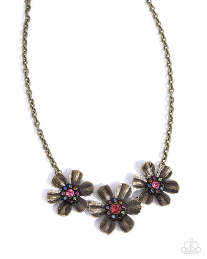Freeing Florals - brass - Paparazzi necklace