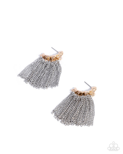 Freeing Fringe - gold - Paparazzi earrings