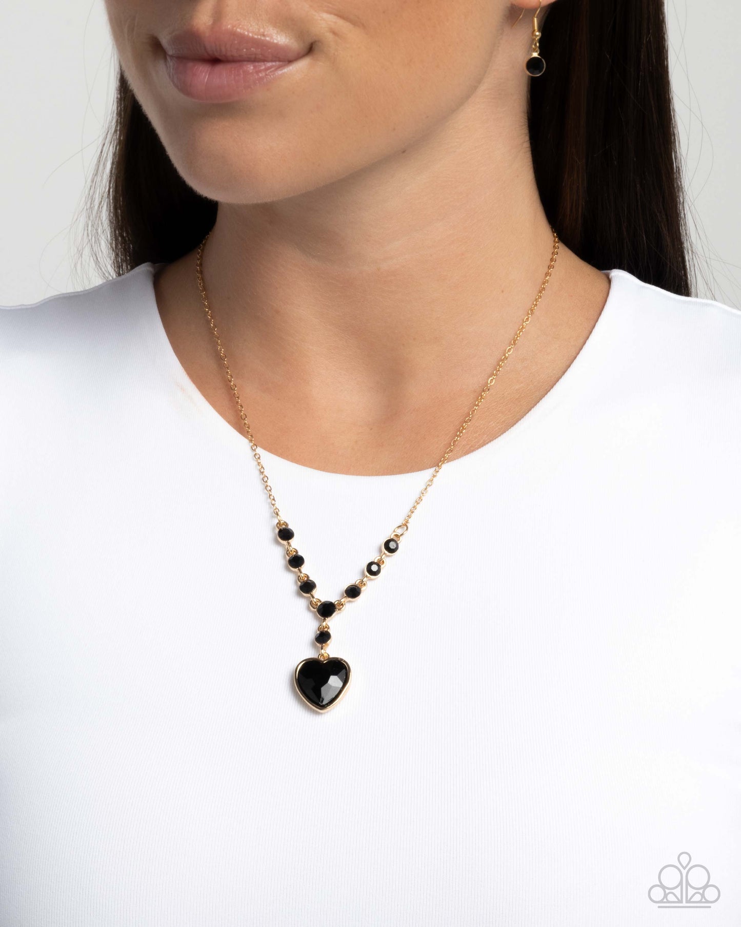 Fresh Fondness - black - Paparazzi necklace