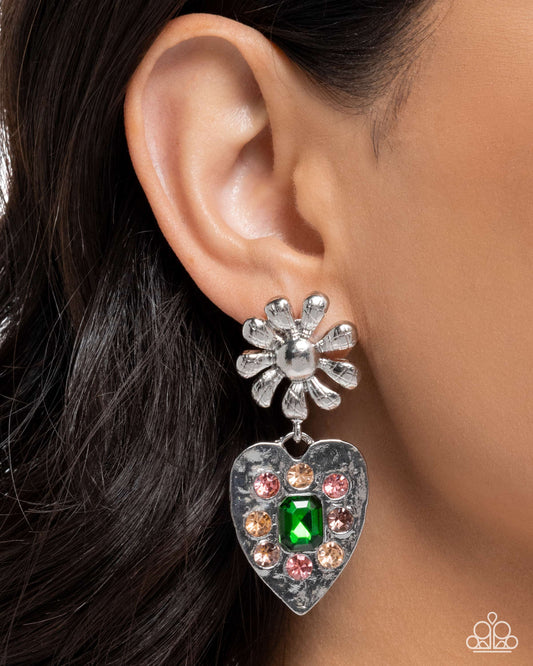 Friendly Feature - green - Paparazzi earrings