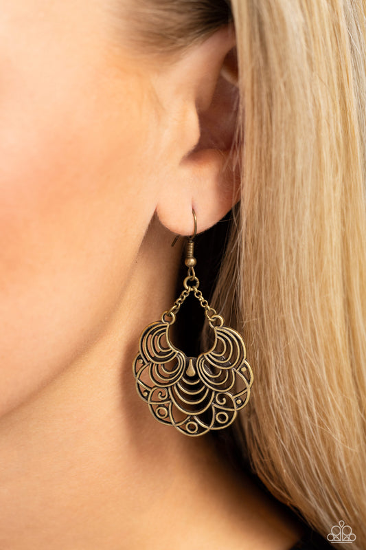 Frilly Finesse - brass - Paparazzi earrings