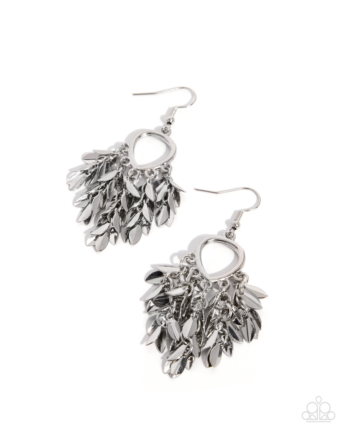 Fringe Freestyle - silver - Paparazzi earrings