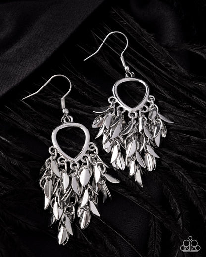 Fringe Freestyle - silver - Paparazzi earrings