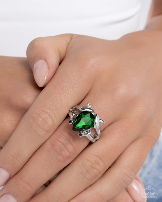 Fun-Loving Frog - green - Paparazzi ring