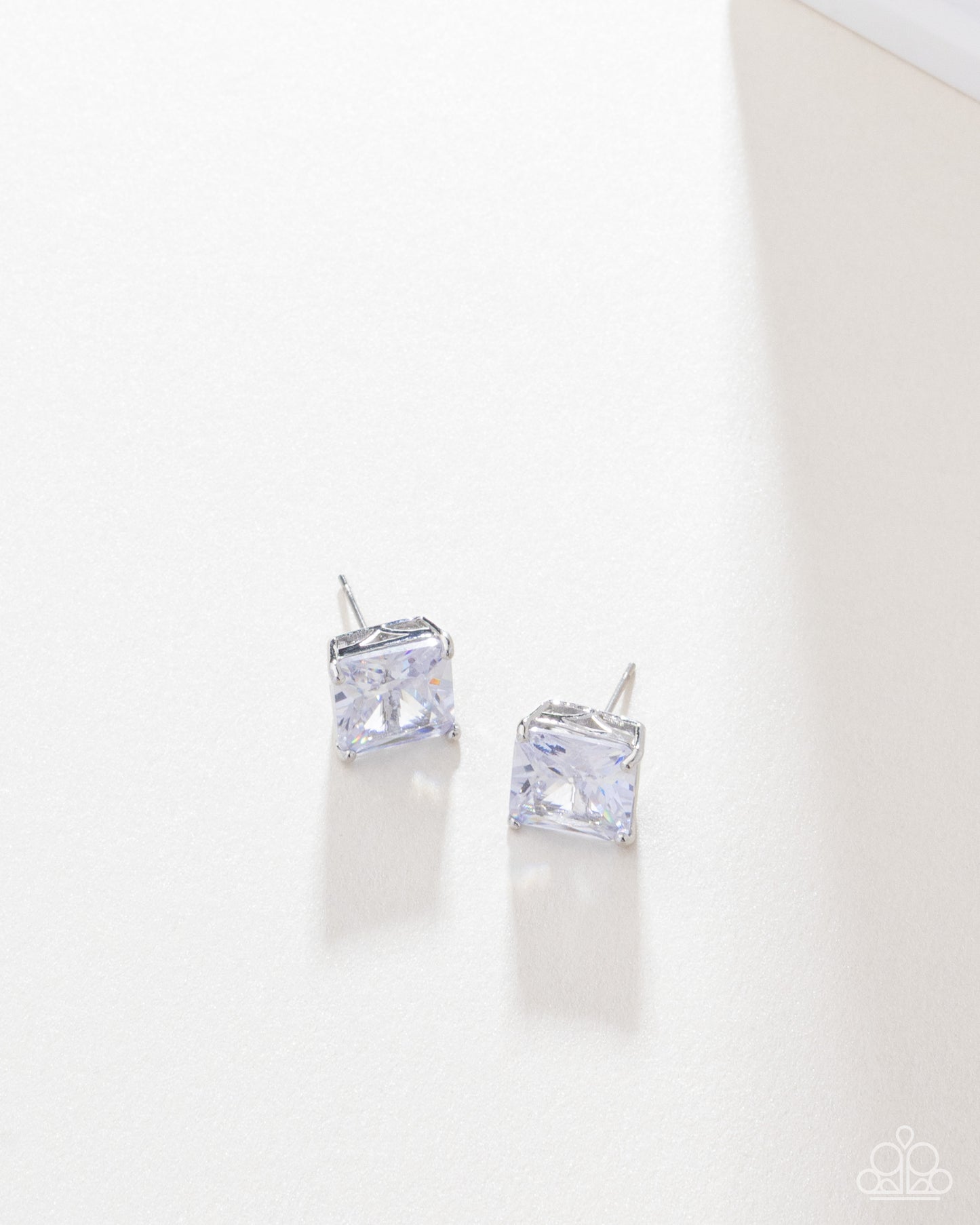 GLOW Time - white - Paparazzi earrings